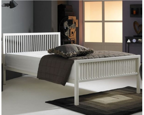 Boston/ Rodger White Finished Modern Metal Bedstead
