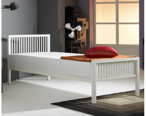 Boston/ Rodger White Finished Modern Metal Bedstead